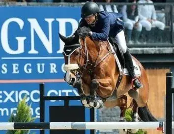 Jinete de la RD gana el primer lugar en el GP ecuestre México