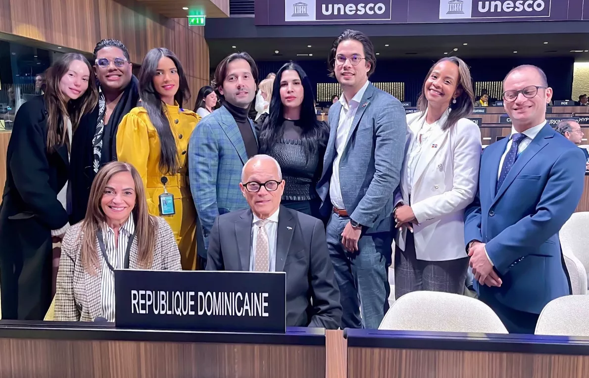 Andrés L. Mateo resaltó que con la escogencia se reafirma el compromiso con los valores.