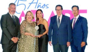 ARAPF celebra  aniversario de promoción farmacéutica