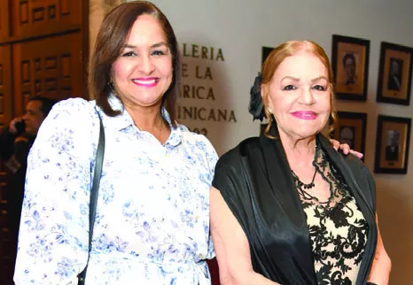 Evangelina Molina y Josefina  Miniño.