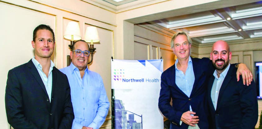 Northwell Health de Nueva York ofrece cóctel a especialistas