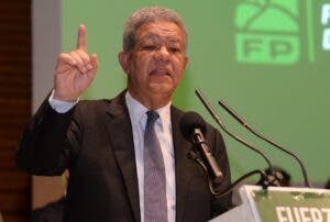 Leonel Fernández califica como «injustas» e «inconstitucionales» sentencias excluyen a Rafael Paz