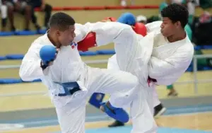 Cibao norte arrasa en karate Juegos Escolares