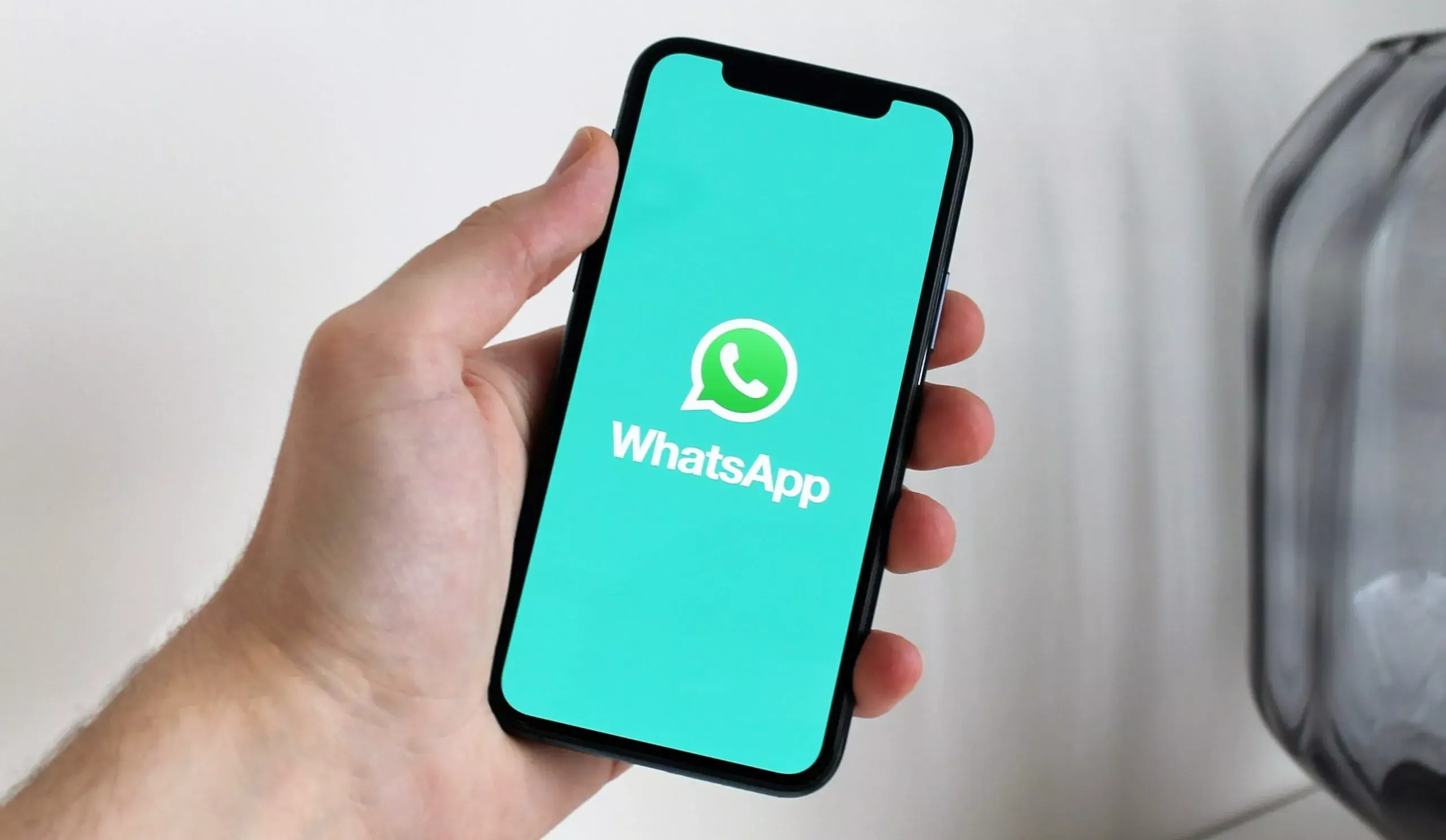 WhatsApp permite enviar mensajes de voz que se escuchen una sola vez