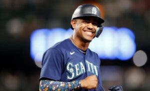 Gerente de Seattle elogia el crecimiento de J-Rod