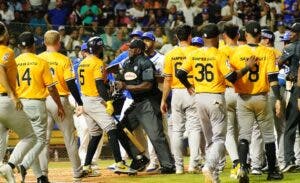 Garabito amarra  Licey para dar triunfo Águilas