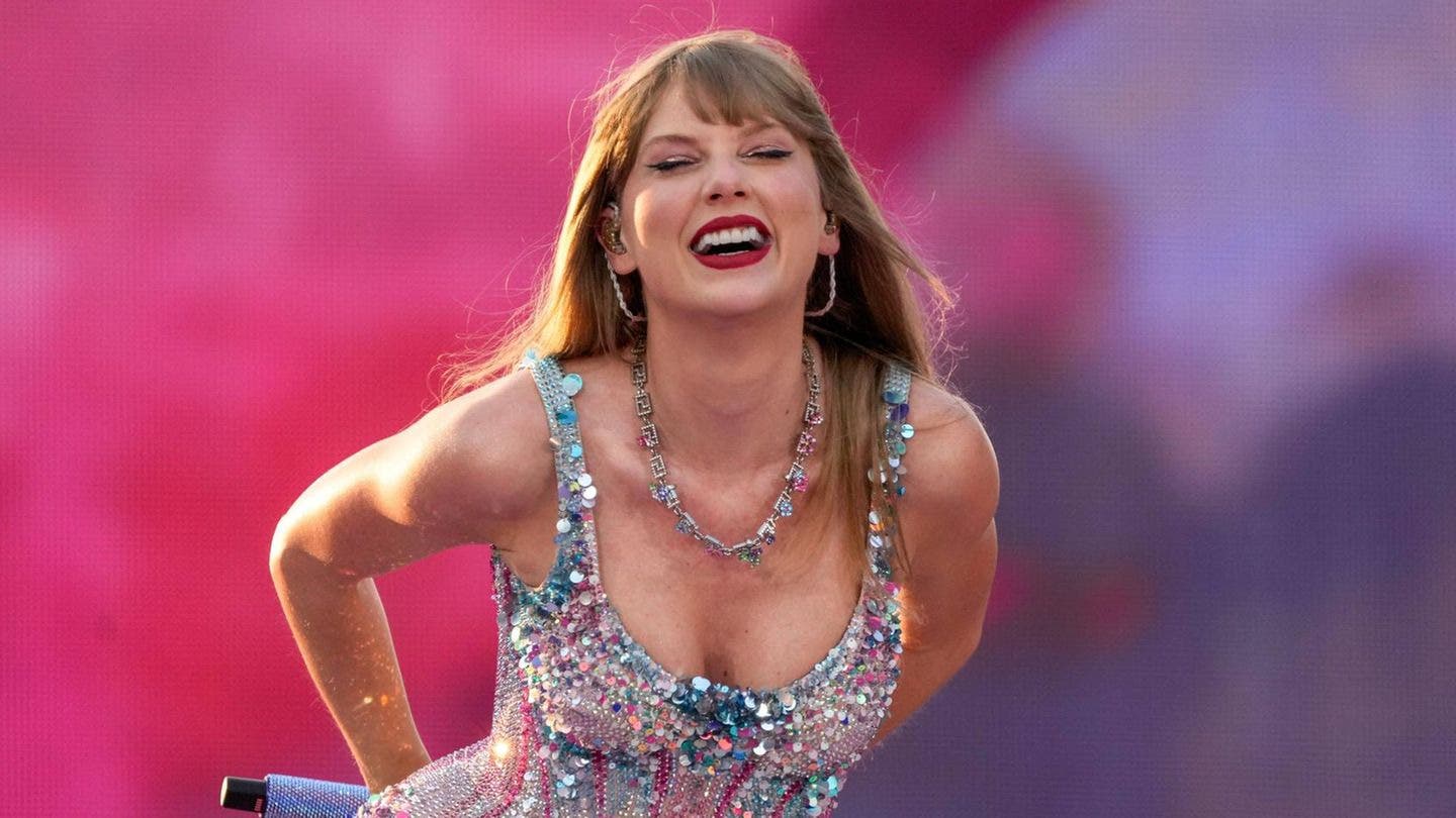 Taylor Swift reprograma para el domingo su segundo concierto en Buenos Aires por la lluvia