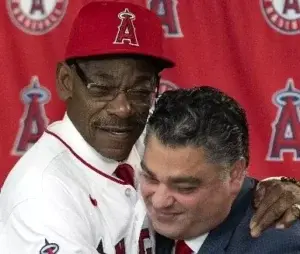 Ron Washington llega optimista a los Angels