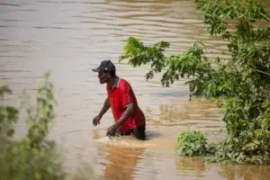 Salud Pública enfatiza a la población evitar contacto con aguas estancadas para evitar leptospirosis