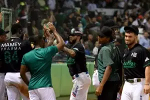 Las Estrellas se imponen en doble cartelera ante el Licey