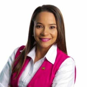 Renuncia del PLD exgobernadora de La Vega Lourdes Alvarado