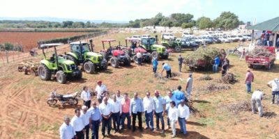 Agricultura prepara terrenos para cultivos de ciclo corto en Puerto Plata