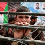 Israel excarcela a los primeros 39 presos palestinos como parte del acuerdo con Hamás