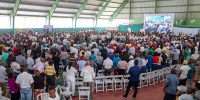 Presidente Abinader entrega 1188 títulos de propiedad en Elías Piña y Dajabón