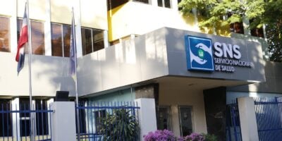 Todos los hospitales permanecen ofreciendo sus servicios, dice el SNS