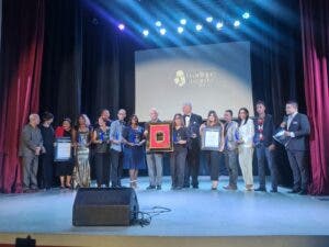 Premios Arte y Cultura Fradique Lizardo celebran la excelencia de San Cristóbal