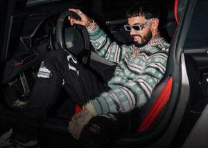 Tras estar ausente en las redes Anuel  AA reaparece y con nuevo look