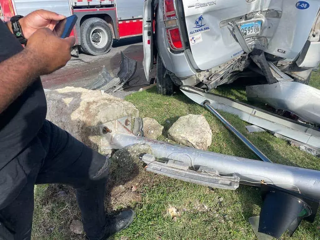 Al menos un muerto y varios heridos en accidente de tránsito en Cabeza de Toro, Punta Cana