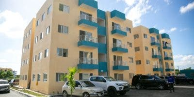 Luis Abinader entrega 168 apartamentos del Plan Nacional de Viviendas Familia Feliz