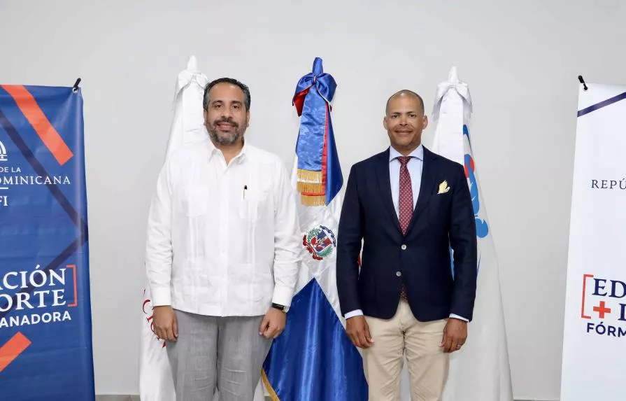 Félix Sánchez dice estadio olímpico de Barahona luce impresionante luego de remodelación