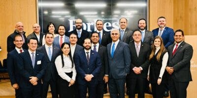 Superintendente del Mercado de Valores participa en la “Semana Dominicana 2023” en Londres