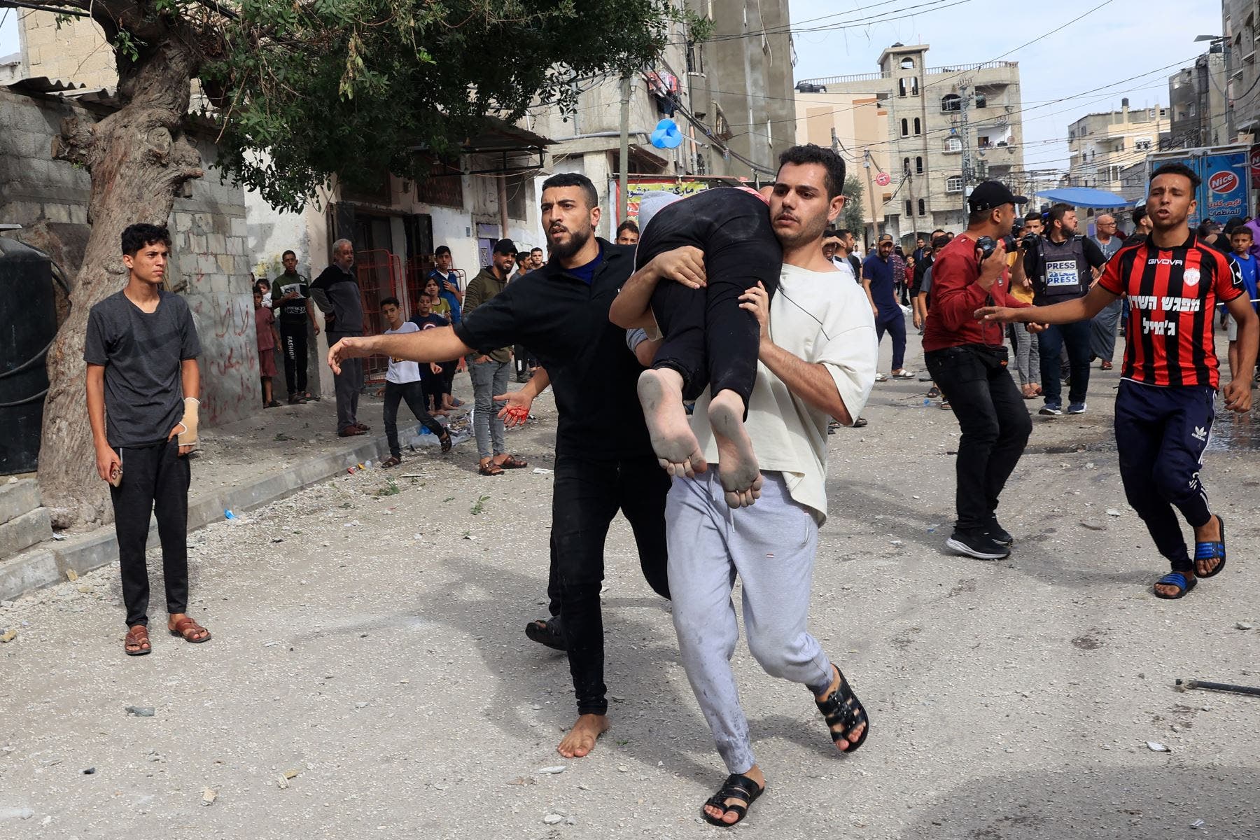 El Ejército israelí pide la evacuación “inmediata” de tres barrios de la ciudad de Gaza