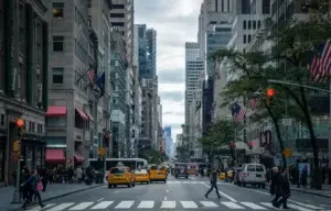 Ciudad, tránsito y el futuro de la movilidad; perspectivas institucionales y socioculturales