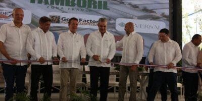 Presidente Luis Abinader inaugura cinco nuevas empresas en el Parque Zona Franca Industrial de Tamboril Santiago