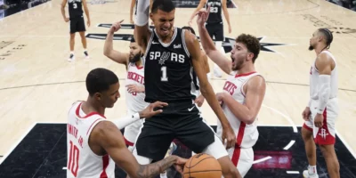 Wembanyama se acopla al sistema de la NBA