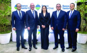 Banco Santa Cruz con oficina en San Pedro de Macorís