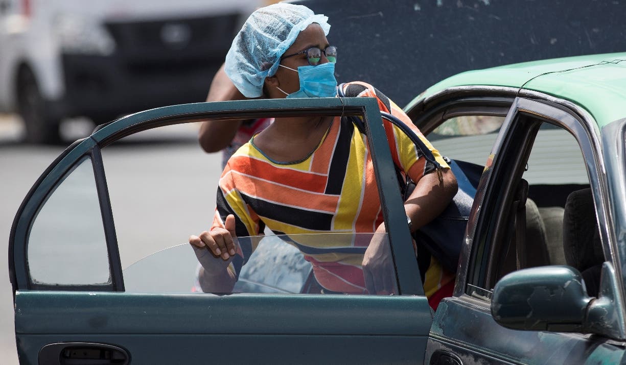 Otra sociedad médica pide vacunación y mascarillas por JN.1