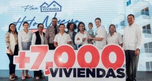 Gobierno llega 7,056 viviendas construidas y entregadas