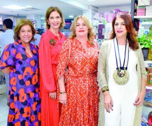 Chaly recibe la Navidad y celebra su 39 aniversario