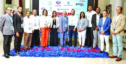 Algunos de los especialistas de la salud que participaron en el evento.