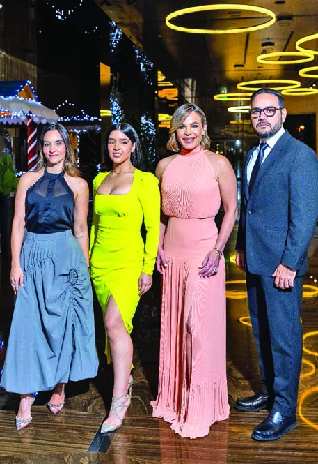 Johana de Noriega, María Andreína Noriega, Luz García y José Vicente Bermúdez.