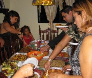 Consejos para prevenir intoxicaciones alimentarias en Navidad