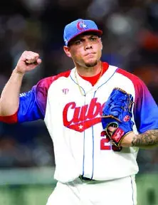 El lanzador cubano Yariel Rodríguez ficha para los Azulejos de Toronto