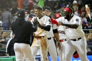 Los Gigantes del Cibao toman el control de la pelota invernal