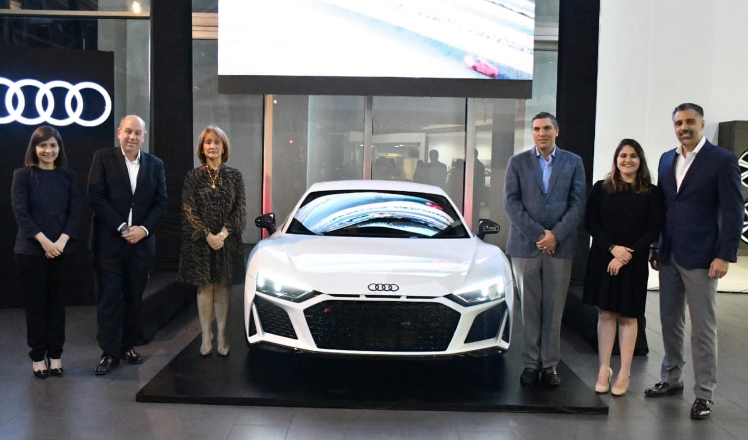 Avelino Abreu SAS presenta el Audi icónico R8 Legende