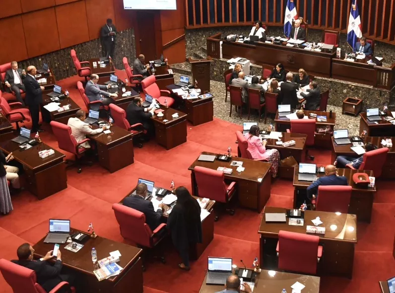 Los senadores aprobaron el Presupuesto