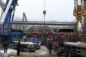 Choque entre dos trenes deja 515 heridos durante una intensa nevada en Beijing