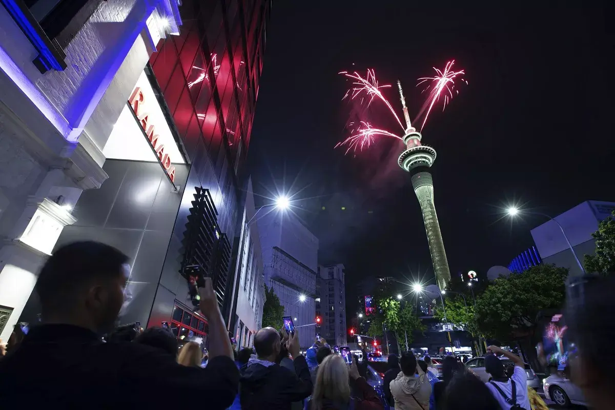 Auckland, en Nueva Zelanda, primera gran ciudad que recibe el 2024