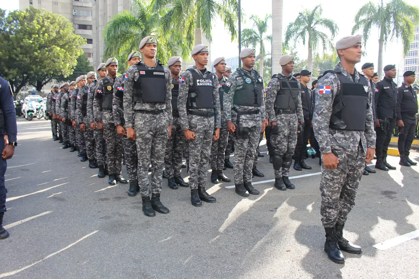 Policía lanza operativo de Navidad con 11,944 agentes a nivel nacional