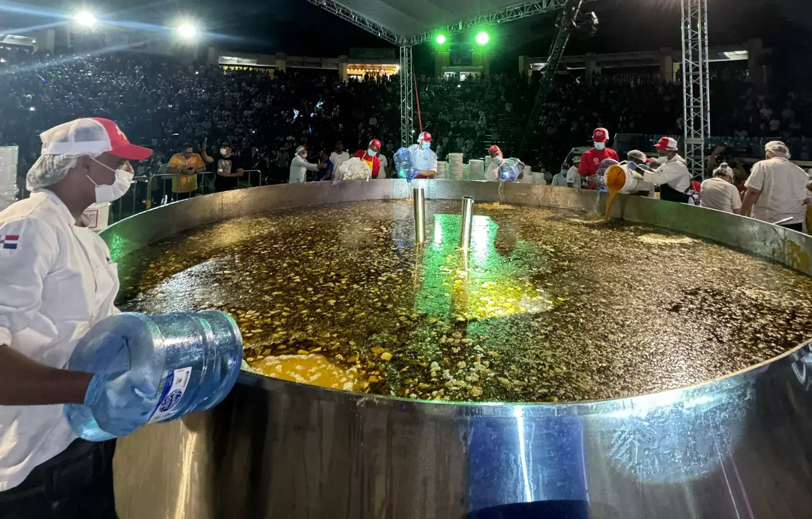 ¡Fue un gran sancocho! pero RD no logró romper el Récord Guinness