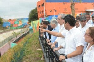 Abinader inaugura segunda etapa del saneamiento de arroyo Gurabo en Santiago