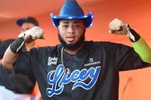 Dawell Lugo pone al Licey a ley de una victoria para clasificar al Round Robin