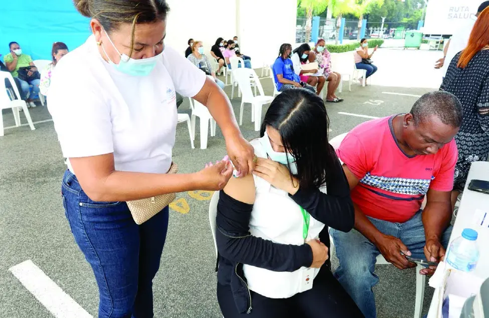 Las vacunas, opción  para frenar virus respiratorios