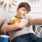 Sedentarismo, comida chatarra y videojuegos principales causas de obesidad en niños dominicanos