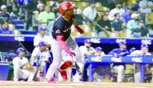 Escogido vence al Licey;  le pone presión en lucha