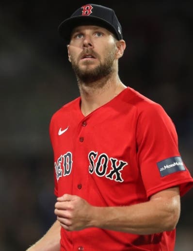 Bravos extienden por dos años a  Chris Sale